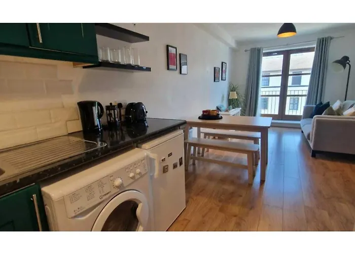 アパート Large 2bd At Trendy Portobello Centre